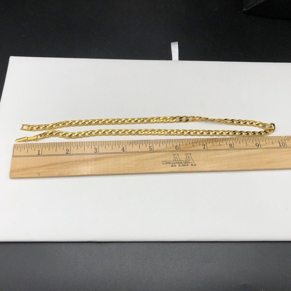 Avon Curb Chain Necklace 19" Classic 1/4" Wide Gold Tone Unisex Statement Collar - Picture 6 of 7